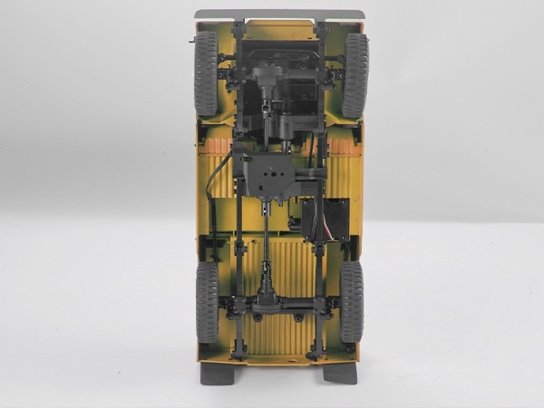 DPFMS11202RTRYL FMS Land Rover Serie II gelb 1:12
